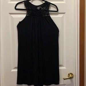 Girls black flowey dress